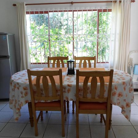 Amitie Chalets Praslin Villa Grand Anse  Room photo